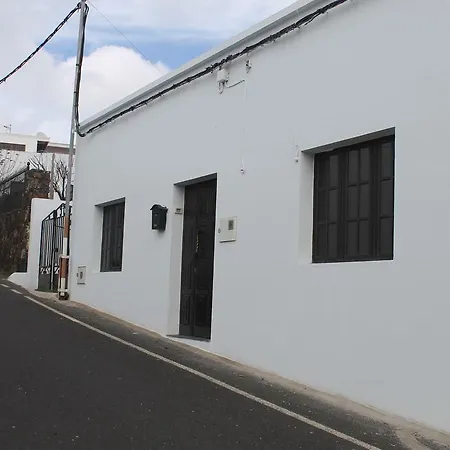 Casa Benito * Haria